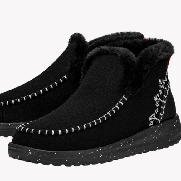 Hey Dude - Picture 1 of 4